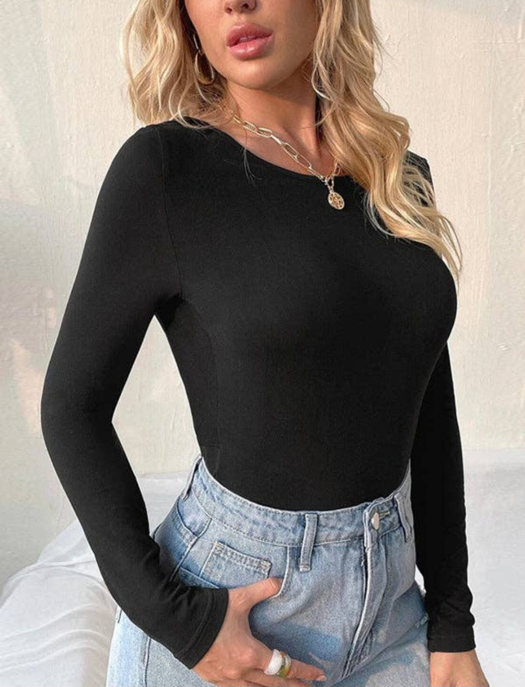 Backless Knot Solid Color Long Sleeves Skinny Round-Neck T-Shirts Tops: BLACK, S